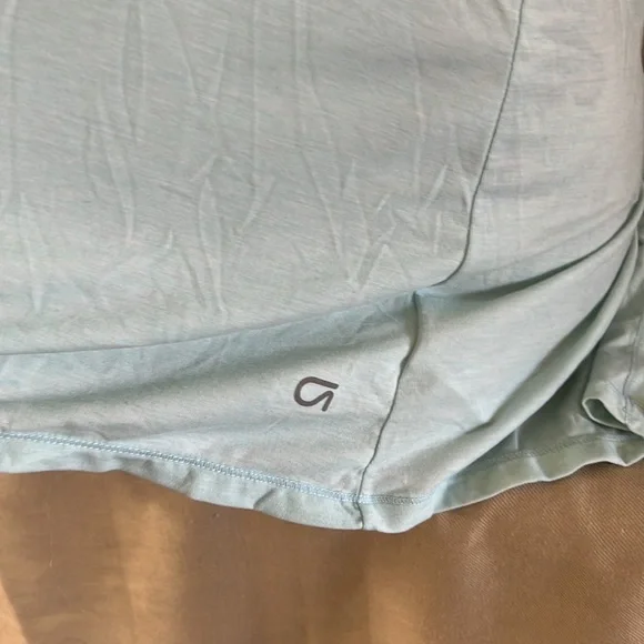 Gap fit open back tie tops - Picture 3 of 6
